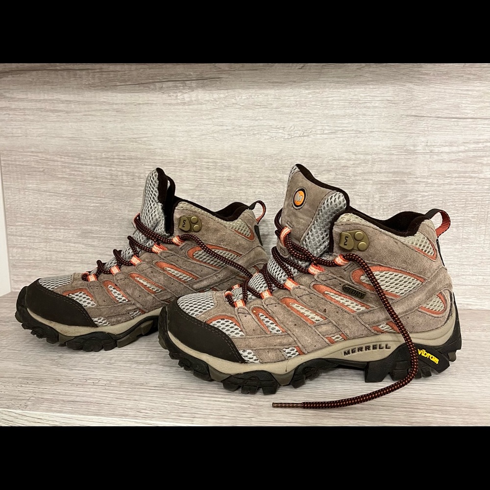 Merrell Moab 2 Mid Hiking Boots